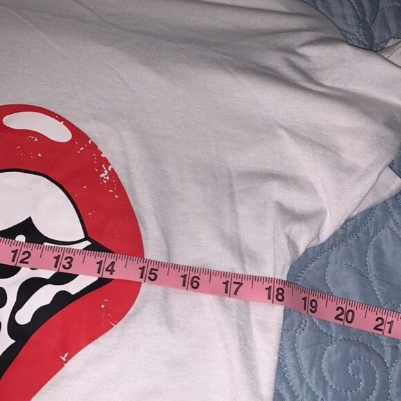 White Graphic T-Shirt Dress With Leopard Tongue Print - Picture 9 of 9